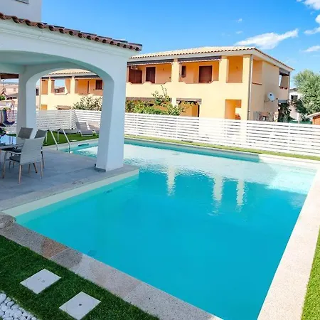 Villa Paradise *